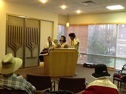 Daily Minyan on Purim